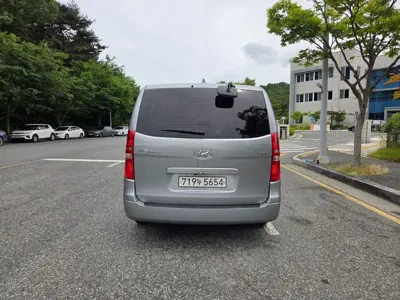 Hyundai Starex 2020, 104360 км, за 12230.04 USD