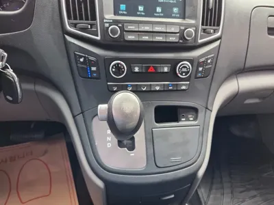 Hyundai Starex 2020, 104360 км, за 12230.04 USD - фото 11