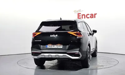 Kia Sportage 2023, 62945 км, за 14319.2 USD
