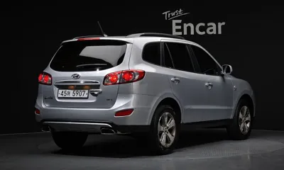 Hyundai Santafe 2012, 163042 км, за 1962.72 USD