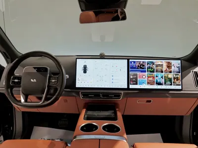 Li Auto Li L9 2024, 60000 км, за 38840.69 USD