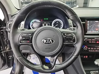 Kia Niro 2018, 100008 км, за 7806.41 USD - фото 9