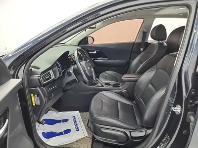 Kia Niro 2018, 100008 км, за 7806.41 USD - фото 11