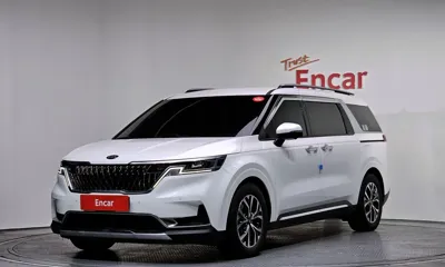 Kia Canival · 2021 год