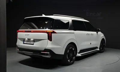 Kia Canival 2025, 20743 км, за 26176.98 USD