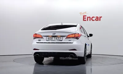 Hyundai i40 2015, 190951 км, за 2974.62 USD