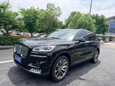 Lincoln Aviator · 2021 год