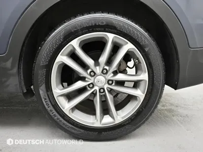 Hyundai Santafe 2016, 114000 км, за 7540.79 USD