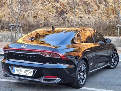 Hyundai Grandeur 2020, 118023 км, за 11661.71 USD