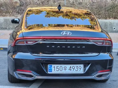 Hyundai Grandeur 2020, 118023 км, за 11661.71 USD