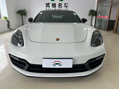 Porsche Panamera · 2021 год