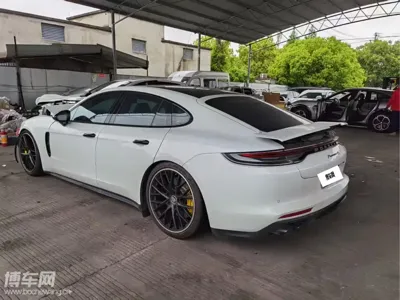 Porsche Panamera 2021, 92000 км, за 63155.31 USD - фото 14