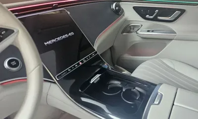 Mercedes-Benz EQE 2023, 9100 км, за 50875.45 USD - фото 9