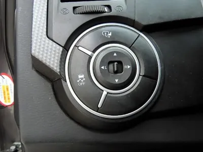 KG_Mobility_Ssangyong KORANDO 2015, 143870 км, за 4266.77 USD - фото 13