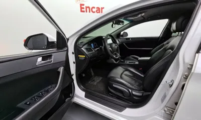 Hyundai Sonata 2016, 169861 км, за 3931.99 USD - фото 10