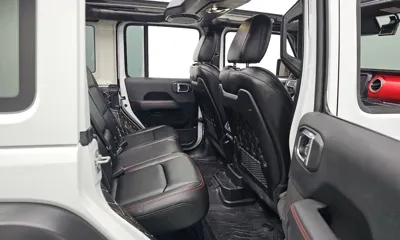 Jeep Wrangler 2022, 65040 км, за 30189.05 USD - фото 13