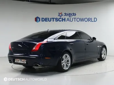 Jaguar XJ 2013, 89171 км, за 8205.33 USD