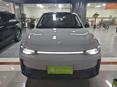 Leapmotor Leapmotor C10 2025, 22300 км, за 17401.15 USD