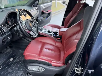Porsche Macan 2015, 75000 км, за 13708.1 USD
