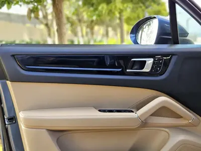 Porsche Cayenne 2018, 200000 км, за 42630.38 USD - фото 28