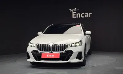 BMW 5-Series 2025, 17994 км, за 39329.12 USD