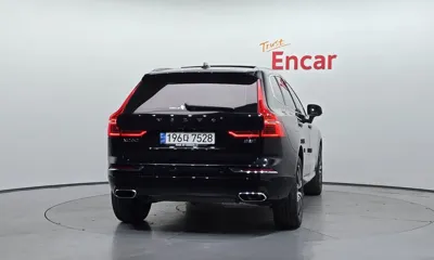 Volvo XC60 2021, 65282 км, за 22345.29 USD