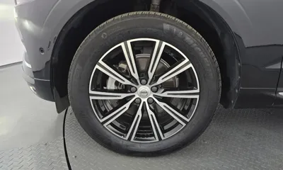 Volvo XC60 2021, 65282 км, за 22345.29 USD