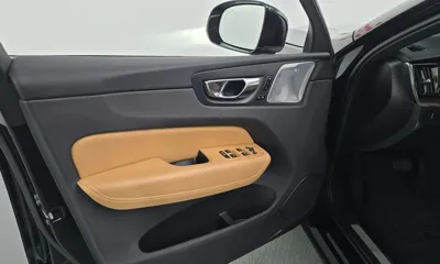 Volvo XC60 2021, 65282 км, за 22345.29 USD - фото 24