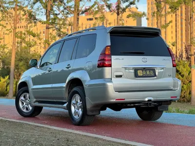 Lexus GX 2005, 367000 км, за 27451.32 USD