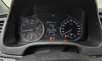 Hyundai Avante 2018, 130025 км, за 6432.98 USD - фото 8