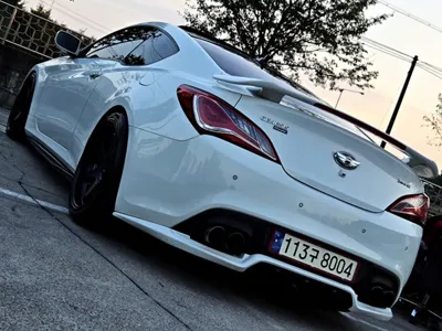 Hyundai Genesis 2010, 195244 км, за 3606.15 USD