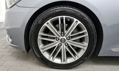 Genesis G80 2017, 174197 км, за 7090.82 USD