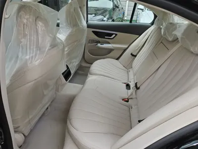 Mercedes-Benz E-Class 2026, 4900 км, за 65609.82 USD - фото 9