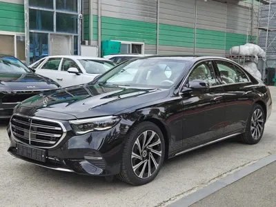 Mercedes-Benz E-Class 2026, 4900 км, за 65609.82 USD - фото 11