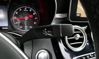 Mercedes-Benz C-Class 2018, 33667 км, за 19491.24 USD - фото 9