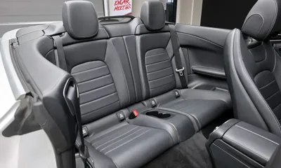 Mercedes-Benz C-Class 2018, 33667 км, за 19491.24 USD - фото 12
