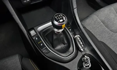 Hyundai Veloster 2019, 119987 км, за 6958.12 USD - фото 9