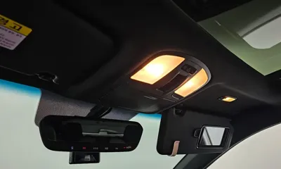 Hyundai Veloster 2019, 119987 км, за 6958.12 USD - фото 19