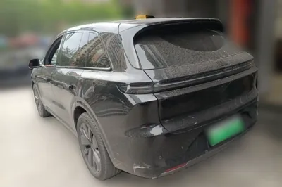Li Auto L6 2025, 11800 км, за 32713 USD - фото 14