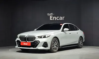 BMW 5-Series · 2025 год