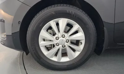 Kia Canival 2018, 106023 км, за 5789.75 USD