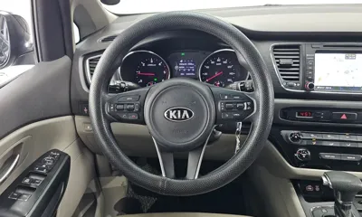 Kia Canival 2018, 106023 км, за 5789.75 USD - фото 13