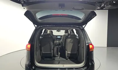 Kia Canival 2018, 106023 км, за 5789.75 USD - фото 20