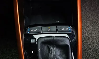Kia Stonic 2020, 68649 км, за 8800.89 USD - фото 29