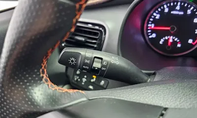 Kia Stonic 2020, 68649 км, за 8800.89 USD - фото 30