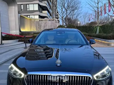 Mercedes-Benz S-Class · 2021 год