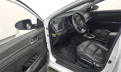 Hyundai Avante 2018, 160590 км, за 5616.12 USD - фото 10