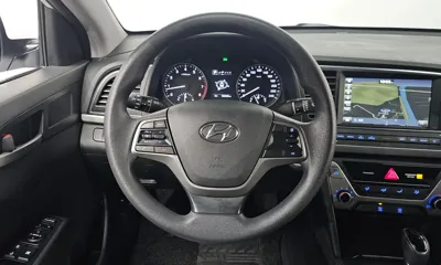 Hyundai Avante 2018, 160590 км, за 5616.12 USD - фото 15