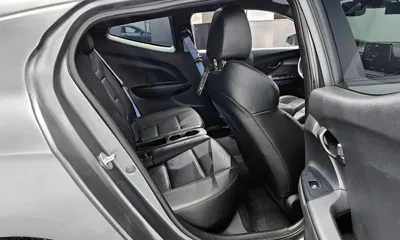 Hyundai Veloster 2022, 82489 км, за 7563.8 USD - фото 12