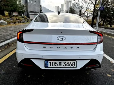 Hyundai Sonata 2022, 50500 км, за 13326.39 USD